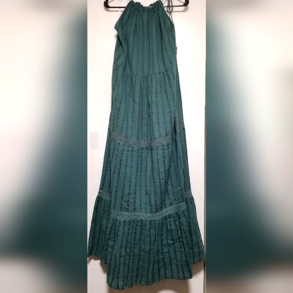 Elegant Green Maxi Dress, Nice Feeling Material.